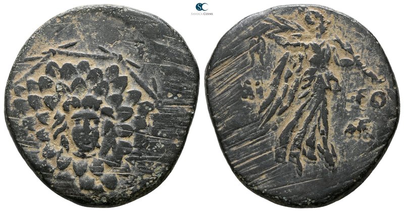 Pontos. Amisos 85-65 BC. 
Bronze Æ

23 mm., 6.81 g.



very fine
