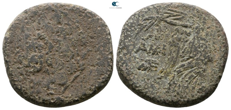 Pontos. Amisos 85-65 BC. 
Bronze Æ

21 mm., 7.35 g.



fine