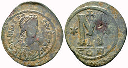 Anastasius I, Constantinople, AE Follis. 491-518 AD. DN ANSTASIVS PP AVG, pearl diademed, draped, cuirassed bust right / Large M, dot over star to lef...