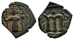 ARAB-BYZANTINE: Pseudo-Byzantine,Standing Emperor type ca. 650-660, AE fals , ND, Album 3504, 
Diameter: 20mm
Weight: 1.51gr
Condition: Very Fine
...