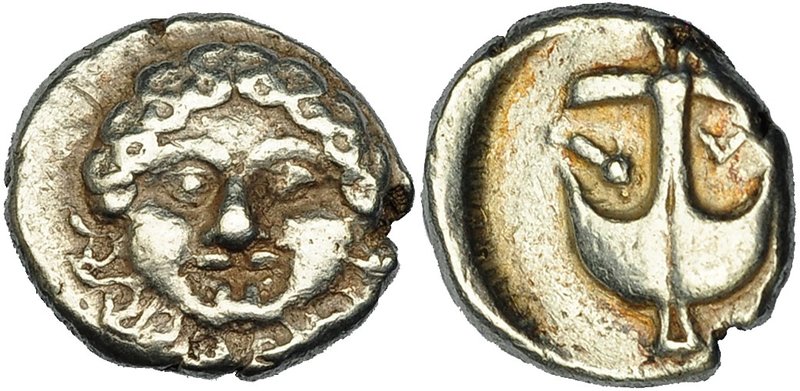 APOLONIA PÓNTICA. Dracma (450-400 a.C.). A/ Medusa. R/ Ancla invertida, crustáce...