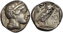 ÁTICA. ATENAS. Tetradracma (479-393 a.C.). A/ Cabeza de Atenea a der. con casco adornado con hojas de oliva. R/ Lechuza mirando de frente en cuadrado ...
