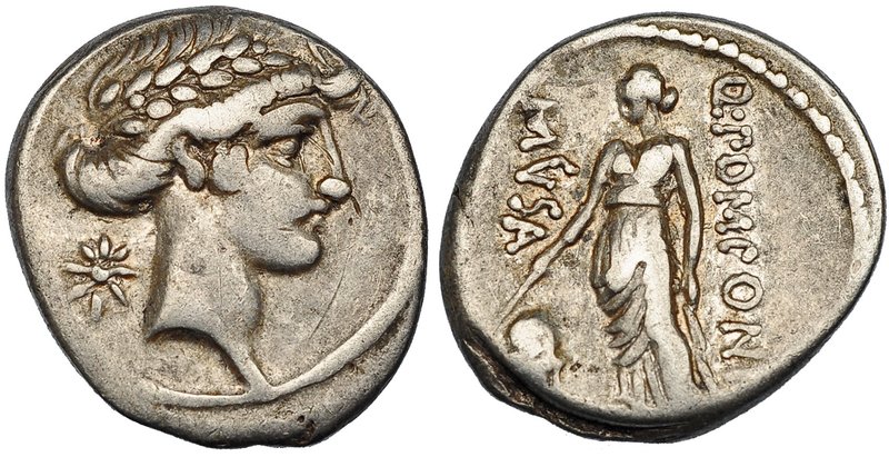 POMPONIA. Denario. Roma (66 a.C.). A/ Cabeza laureada de Apolo a der., detrás es...