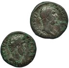Lote de 2 sestercios: ADRIANO, R/ CLEMENTIA; RIC-701; AELIO CESAR, R/ SPES; RIC-1055. BC.