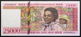 Madagascar 25000 Francs 1998 RARE!
P# 82; № A 55040615; UNC; Prefix A; RARE!