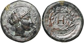 BRUTTIUM, RHEGION, bronze, vers 415-387 av. J.-C. D/ PHΓINON T. l. d''Apollon à d. R/ Grand H dans un cercle entouré d''une couronne d''olivier. SNG A...