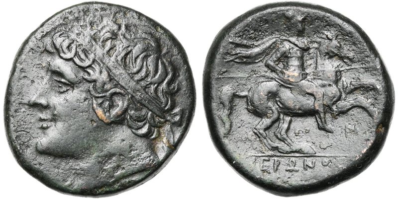 SICILE, SYRACUSE, Hiéron II (275-216), AE bronze. D/ T. diad. à g. R/ Cavalier a...