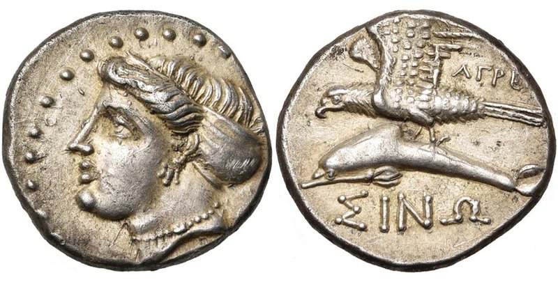 PAPHLAGONIE, SINOPE, AR drachme, vers 350-300 av. J.-C. D/ T. de la nymphe Sinop...