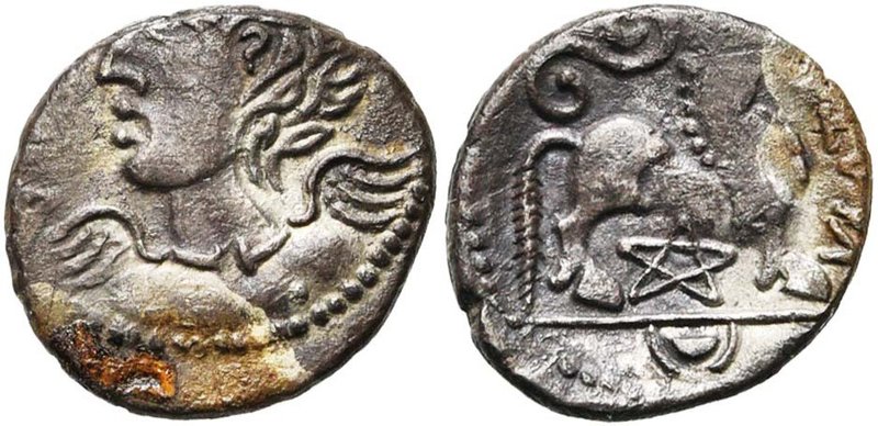 GAULE BELGIQUE, attribution indéterminée, AR quinaire, après 52 av. J.-C. Classe...