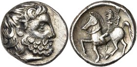 OLTENIE, AR tétradrachme. Type Zweigarm. D/ T. de Zeus à d. R/ Cavalier ten. un rameau de la main g. levée, menant son cheval au pas à g. Allen, BMC, ...