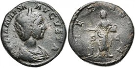 JULIA MAESA (†225), grand-mère d''Elagabal, AE sesterce, 218-222, Rome. D/ IVLIA MAESA - AVGVSTA B. diad., dr. à d. R/ PIETAS AVG/ S-C Pietas deb. à g...