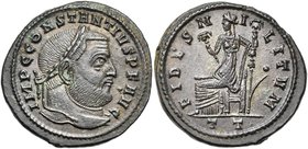 CONSTANCE CHLORE Auguste (305-306), AE follis, 305, Ticinum. D/ IMP C CONSTANTIVS PF AVG T. l. à d. R/ FIDES MILITVM/ TT Fides assise à g., ten. deux ...