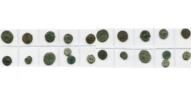 lot de 10 p., dont: Salonina, antoninien; Constance II, AE2 et AE3, R/ Soldat plantant sa lance dans un cavalier tombé au sol; Valens, AE3, R/ Victoir...