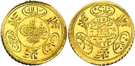 OTTOMAN EMPIRE, Mahmud II (AD 1808-1839/AH 1223-1255) AV yarim hayriye altin, AH 1223, year 25, Kostantiniye. Ölçer, Mahmud II, 30163; Sultan 2993 var...