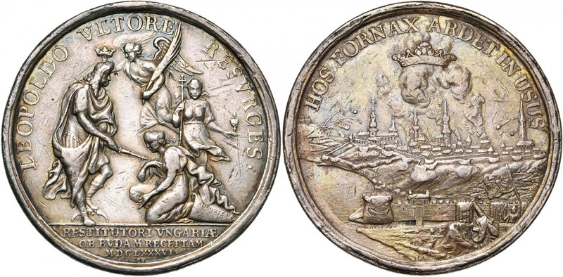 SAINT EMPIRE, AR médaille, 1686, Hautsch/Lauffer. Prise de Buda et victoires rem...