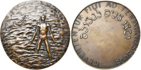 BELGIQUE, AE médaille, s.d. (1970), Ianchelevici. Immigration juive en Palestine durant l''Holocauste. D/ Homme nu marchant dans la mer. Derrière lui,...