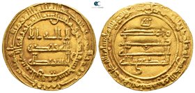 al-Muktafi AD 902-908. dated AH 292. al-Rafiqa. Dinar AV