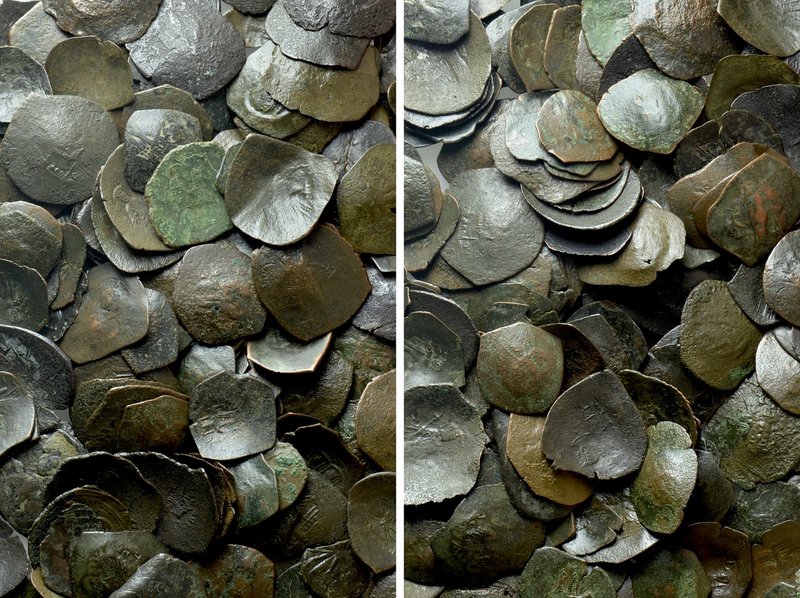 Circa 200 Late Byzantine Coins. 

Obv: .
Rev: .

. 

Condition: See pictu...