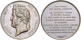 FRANCE. 
 Louis-Philippe I, 1830-1848. Médaille en bronze 1839, par Barre. Construction de l'Intitut des jeunes aveugles. Av. LOUIS PHILIPPE I ROI DE...