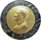 Genève / Genf. 
 Grand médaillon gravé par Antoine Bovy. Portrait de Napoléon Ier en bronze jaune sur marbre noir. BR / marbre. 1600 g. RRR
 SUP