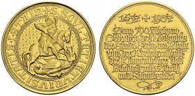 Zürich. 
 Gold medal 1957, by Huguenin. Alliance of Zurich and Schaffhouse. Dietrich 57-6. AU. 26.97 g. 400 ex.
 UNC