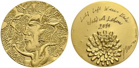 SWITZERLAND. 
 Confederation, 1848-. Médaille en or 2011 par Hans Erni. Année internationale de la forêt. AU. 20.44 g.
 UNC
 In original case with ...