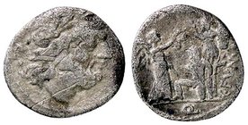 ROMANE REPUBBLICANE - FUNDANIA - C. Fundanius (117-116 a.C.) - Quinario - Testa di Giove a d. /R La Vittoria incorona un trofeo; ai suoi piedi, un pri...