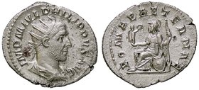 ROMANE IMPERIALI - Filippo I (244-249) - Antoniniano - Busto radiato e drappeggiato a d. /R Roma seduta a s. con Vittoria e scettro, a lato uno scudo ...
