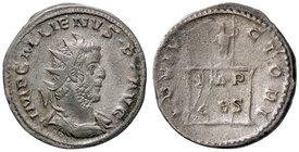 ROMANE IMPERIALI - Gallieno (253-268) - Antoniniano - Busto radiato e drappeggiato a d. /R Giove con Vittoria e scentro stante su cippo iscritto C. 39...