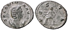 ROMANE IMPERIALI - Salonina (moglie di Gallieno) - Antoniniano - Busto diademato a d. su crescente /R Vesta seduta a s. con patera e scettro trasversa...