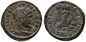 ROMANE IMPERIALI - Crispo (317-326) - Follis ridotto (Sirmiun) - Testa laureata a d. /R La Vittoria andante a d. con trofeo e palma calpesta un prigio...