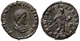 ROMANE IMPERIALI - Costantino II (337-340) - AE 3 (Treviri) - Busto diademato e corazzato a d. /R Costantino in abiti militari stante a d. con lancia ...