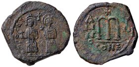 BIZANTINE - Focas (602-610) - Follis - Focas e Leonzia stanti di fronte /R Lettera M sormontata da croce Ratto 1261/3; Sear 639 (AE g. 12,25)
BB/BB+