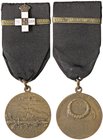 MEDAGLIE - SAVOIA - Vittorio Emanuele III (1900-1943) - Medaglia Arditi, 37° divisione della terza armata RR AE Ø 36 Con barretta
bello SPL