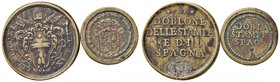 LOTTI - Pesi monetali Clemente IX doppia e Clemente XI doblone (restauro al R/) Lotto di 2 pesi
MB÷BB+