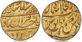 Mughal Empire. Muhammad Shah gold Mohur AH 113x Year 5 MS63 PCGS, Shahjahanabad mint, KM439.4, Hull-2052, Whitehead-2326. Thoroughly captivating, a sl...