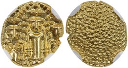 MADRAS PRESIDENCY: AV pagoda, ND (1740-1807), KM-304, East India Company issue, three half-bust deities, dotted parasol above // granulated surface, a...
