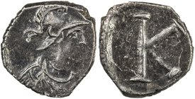 BYZANTINE EMPIRE: Justinian I, 527-565, AR ½ siliqua (20 nummi) (0.95g), Constantinople, ND, Bendall-8c (anonymous); Vagi-3051, helmeted and draped bu...