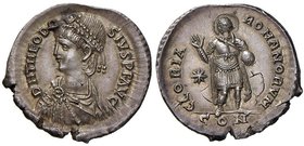 Teodosio II (408-450) Miliarense (Costantinopoli) Busto diademato a s. - R/ L’imperatore stante di fronte – RIC 370 AG (g 4,39) R Piccole screpolature...