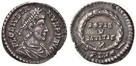 Giuliano II (361-363) Siliqua (Lugdunum) Busto diademato a d. - R/ Scritta in corona d’alloro – RIC 227 AG (g 2,12) Graffi sul volto

qSPL