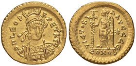 Leone I (462-466) Solido (Costantinopoli) Busto elmato con lancia e scudo di fronte - R/ La Vittoria stante a s. con lunga croce – RIC 605 AU (g 4,49)...