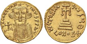Costante II (641-668) Solido - Busto coronato di fronte - R/ Croce potenziata, in esergo, CONOB + – Sear 958 AU (g 4,40)

SPL