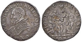 Gregorio XIII (1572-1585) Testone A. X – Munt. 63 AG (g 9,49) RR Esemplare di bella qualità

qSPL