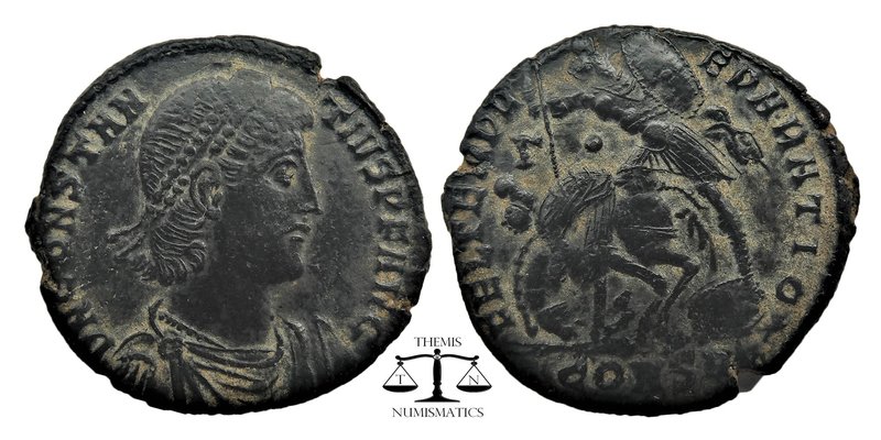 Constantius II (337-361 AD). AE23 Constantinopolis.
Obv: pearl-diademed, draped ...