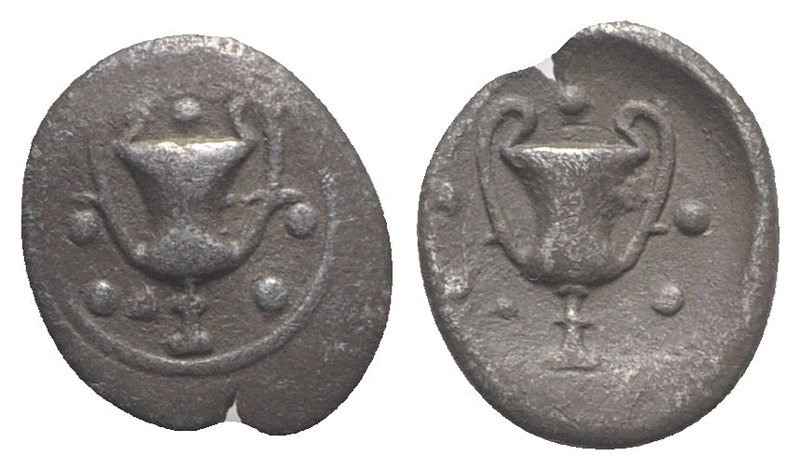 Southern Apulia, Tarentum, c. 280-228 BC. AR Obol (9mm, 0.52g, 6h). Kantharos; f...