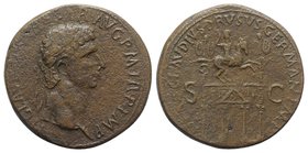 Claudius (41-54). Æ Sestertius (35m, 24.59g, 6h). Rome, 41-2. Laureate head r. R/ Arch of Nero Claudius Drusus: triumphal arch surmounted by trophies ...