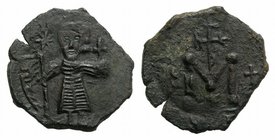 Tiberius III (698-705). Æ 40 Nummi (22mm, 3.51g, 6h). Syracuse, c. 702-705. Tiberius standing facing, holding long cross and globus cruciger. R/ Large...