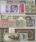 various countries: small box and collectors album with about 400 - 500 world banknotes with duplicates, containing also some Banknotes Germany, German...