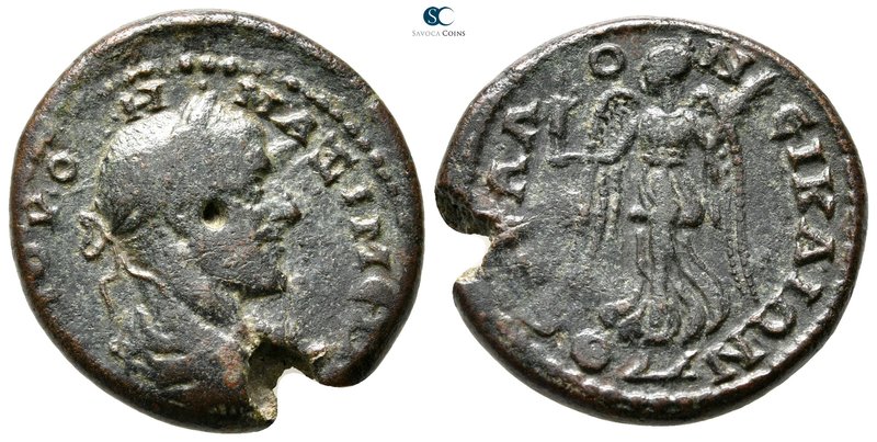 Macedon. Thessalonica. Maximinus I Thrax AD 235-238. 
Bronze Æ

26 mm., 9,10 ...