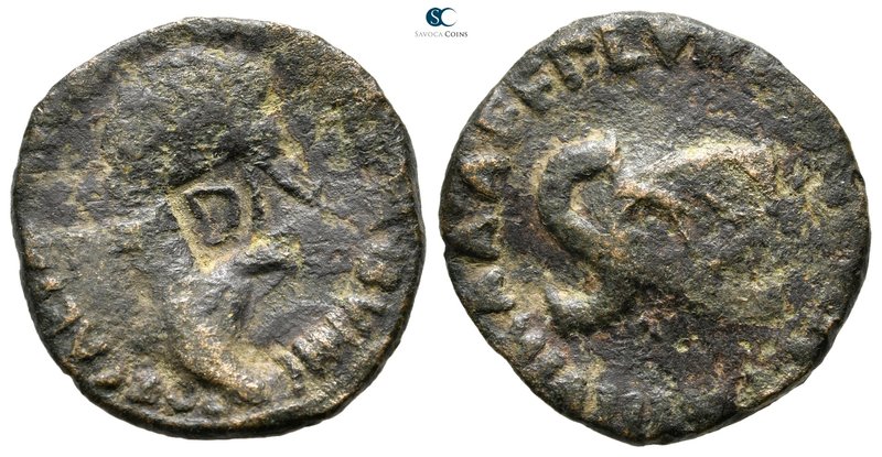 Augustus 27 BC-AD 14. Rome
As Æ

25 mm., 5,91 g.



fine